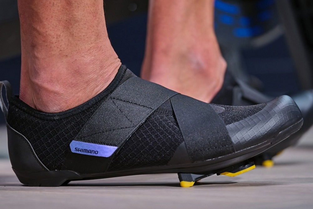 Shimano IC100 - günstiger Einsteiger Radschuh mit Triathlon-Potenzial