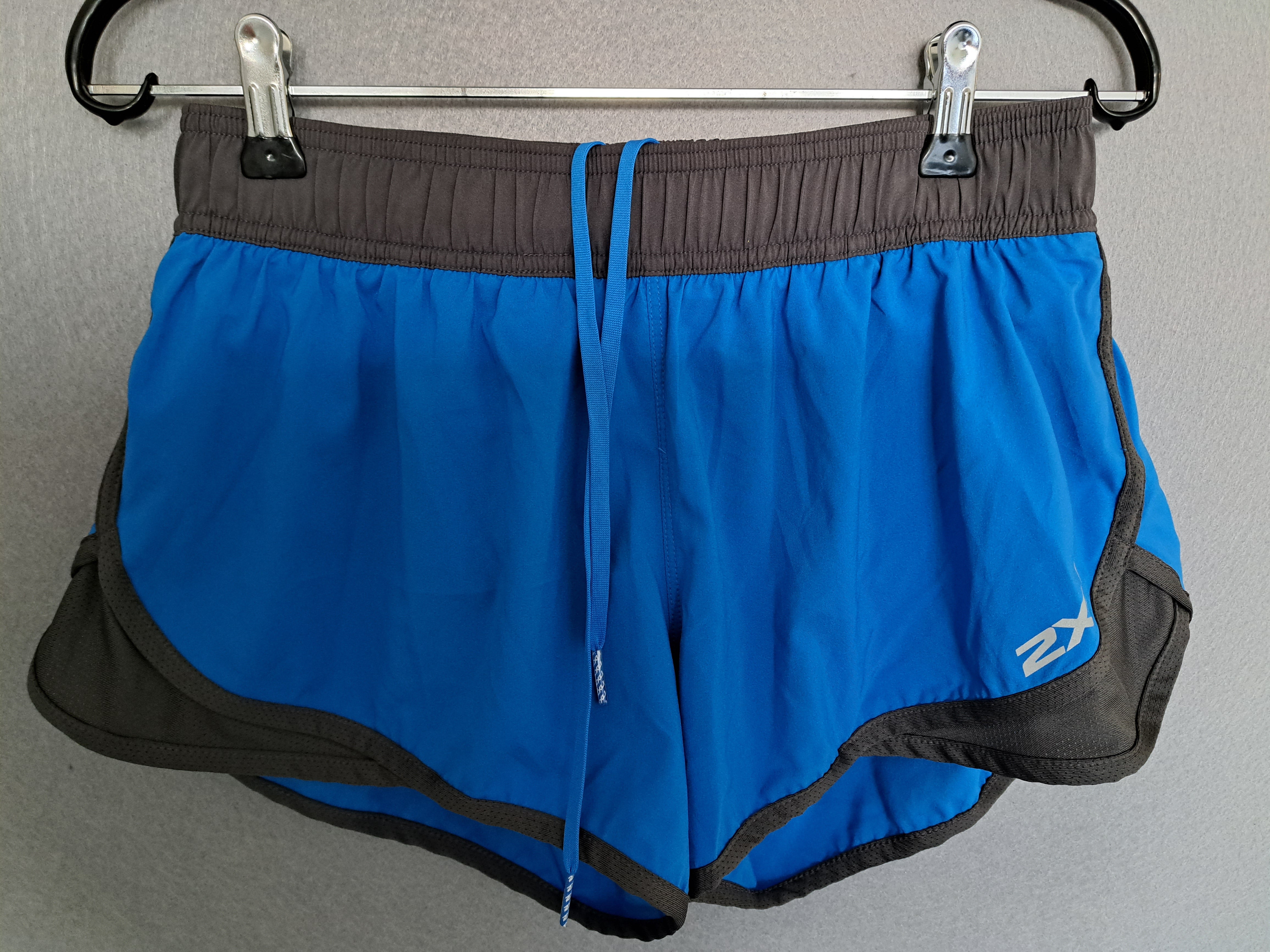 2XU Pace 3inch Short, Damen, Cabrio Blue/Ink