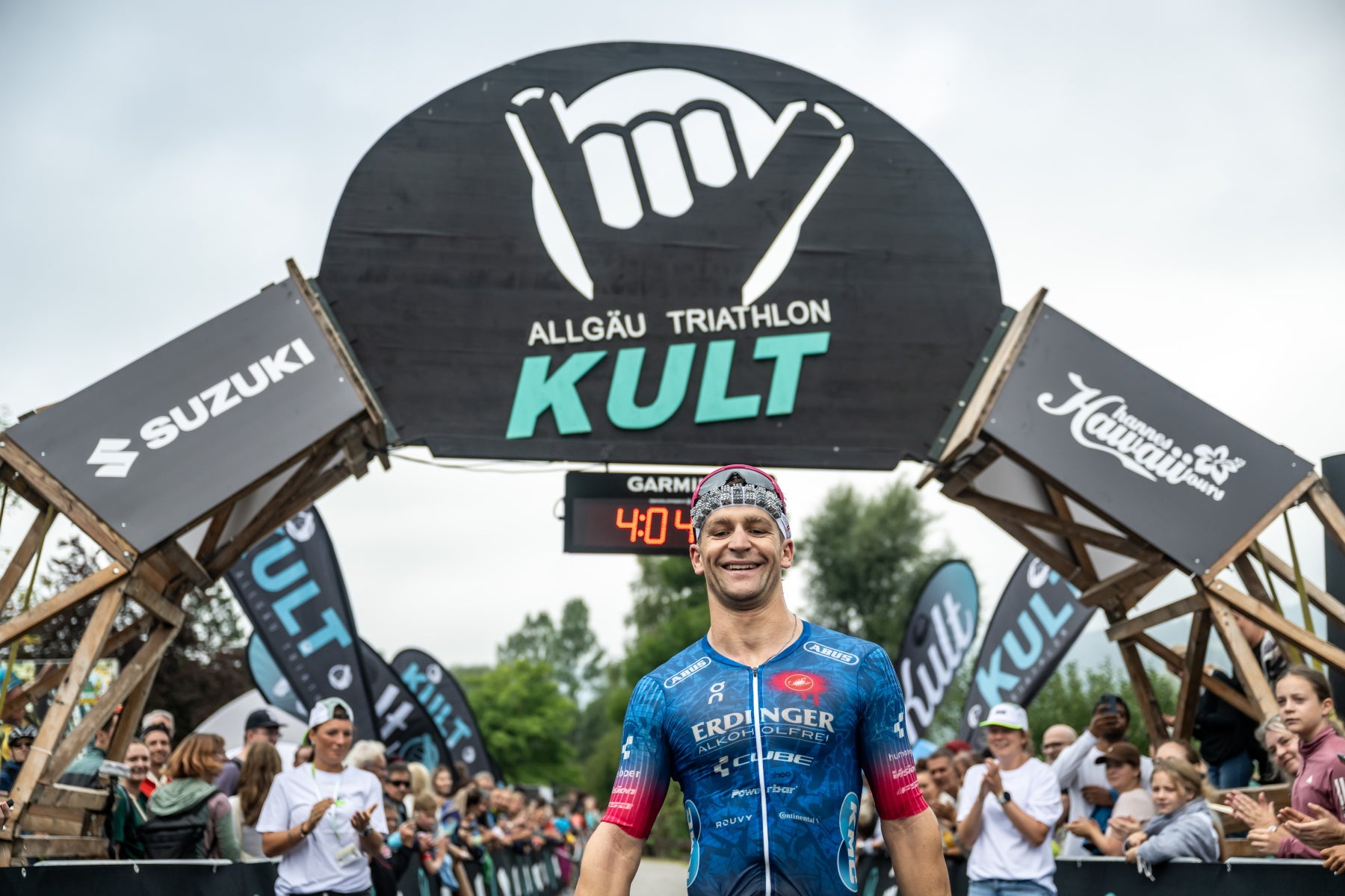 Allgäu Triathlon 2025: Frederic Funk  und Els Visser gewinnen Classic Triathlon - alle Ergebnisse