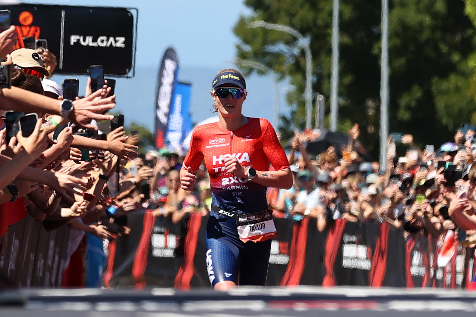 Taylor Knibb (USA) gewinnt die IRONMAN 70.3 WM 2024 in Taupo (NZL)