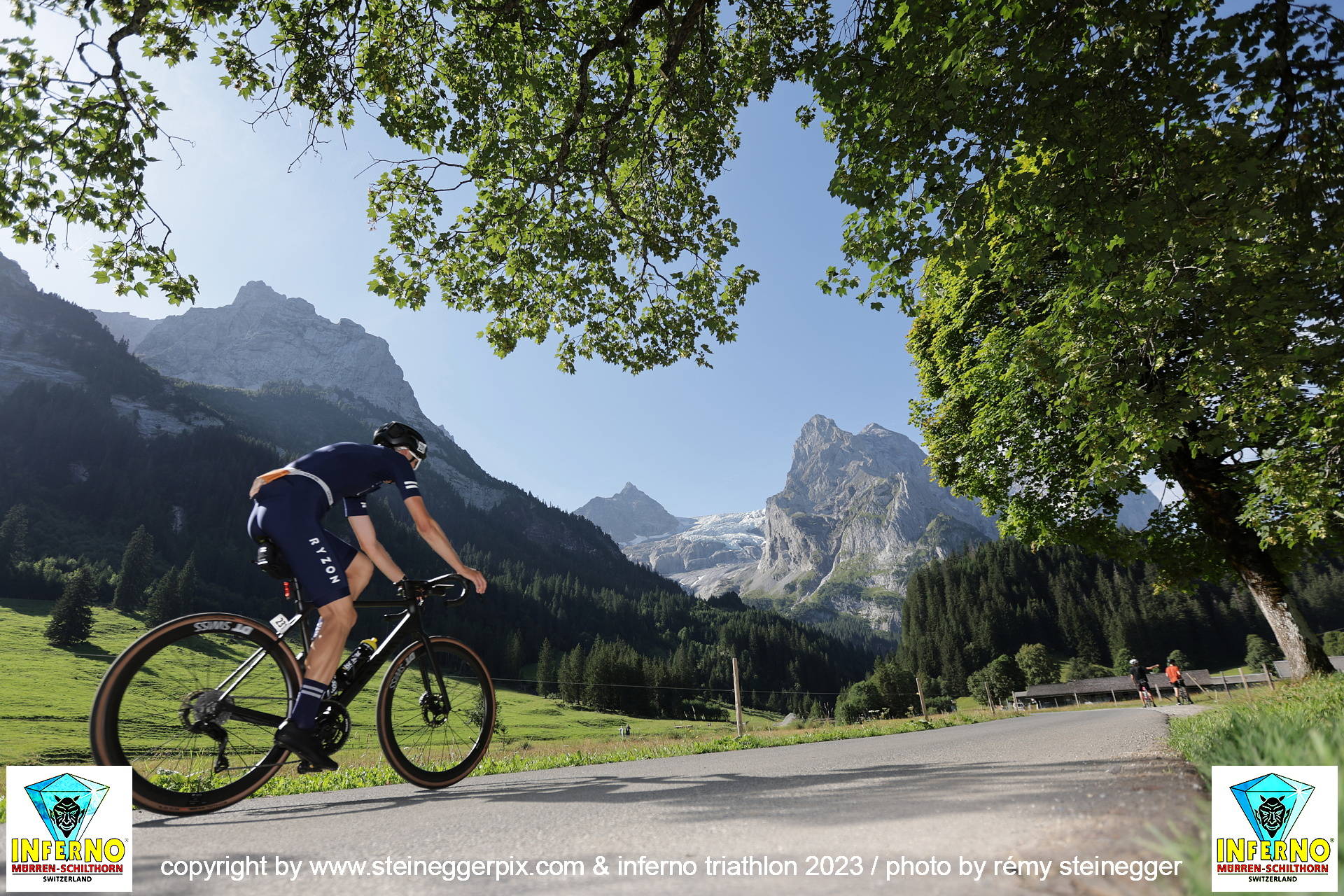 INFERNO Triathlon: Samuel Hürzeler zurück auf dem Thron