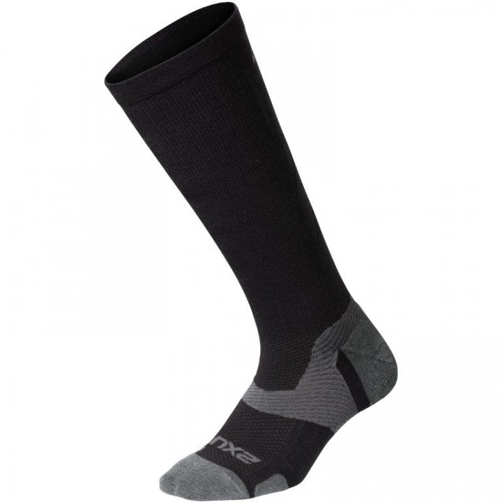 2XU VECTR Merino Light Cushion Knee High Socks, Black/Titan