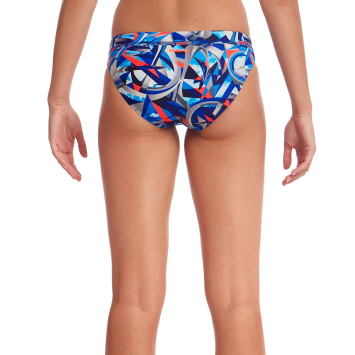 Tragebild von hinten