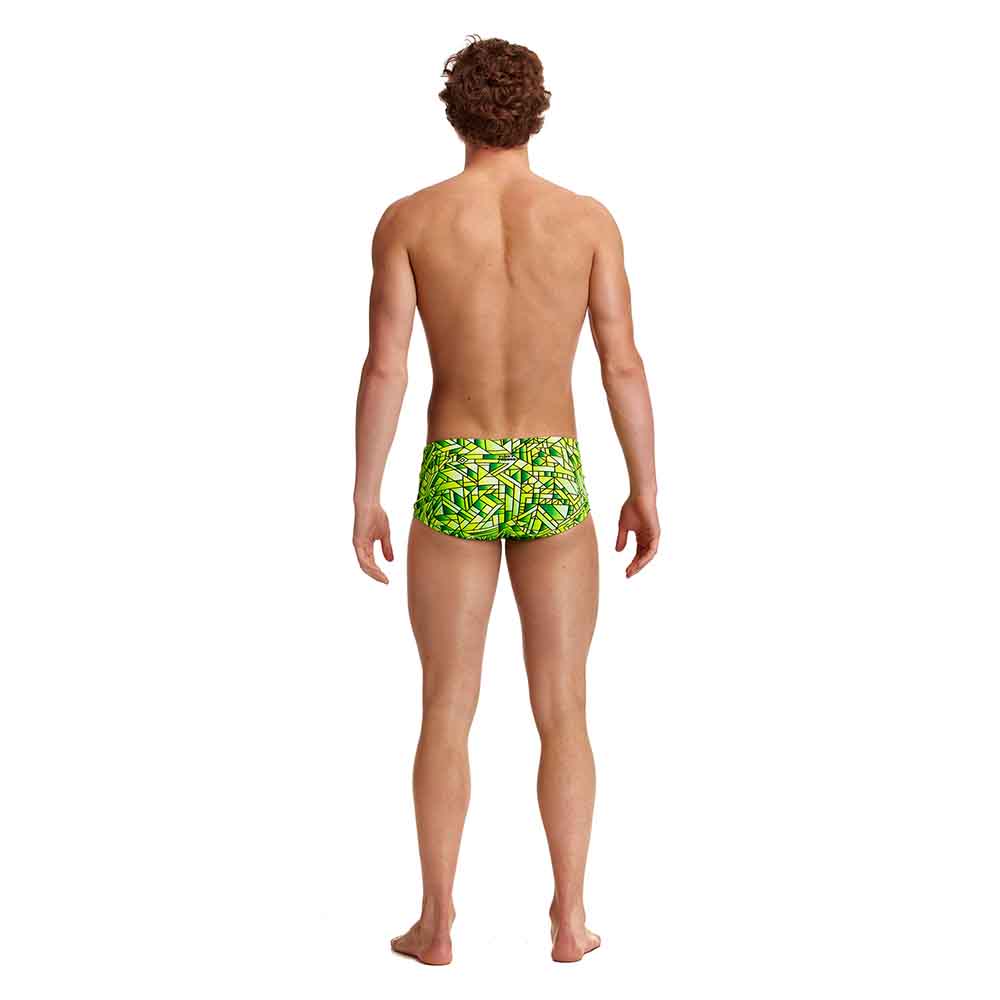 Tragebild von hinten