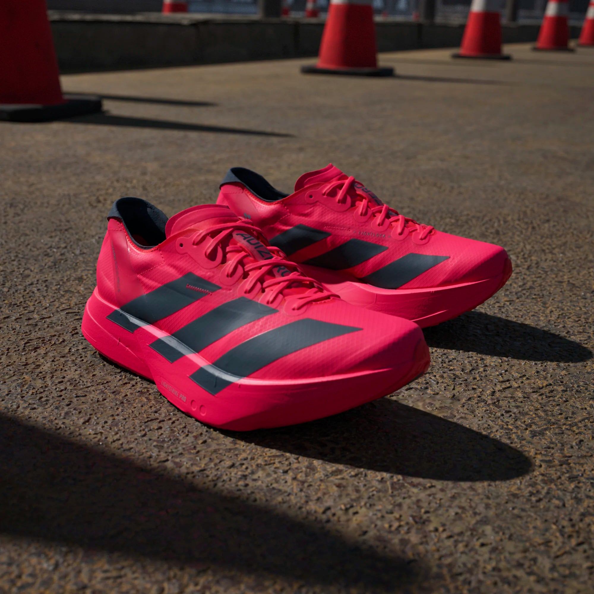 Adidas ADIZERO ADIOS PRO 4, Laufschuh, Herren, Lucid Red/Core Black/Lucid Red