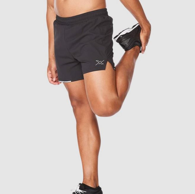 2XU Aero 5inch Shorts, Herren, Black/Silver Reflective