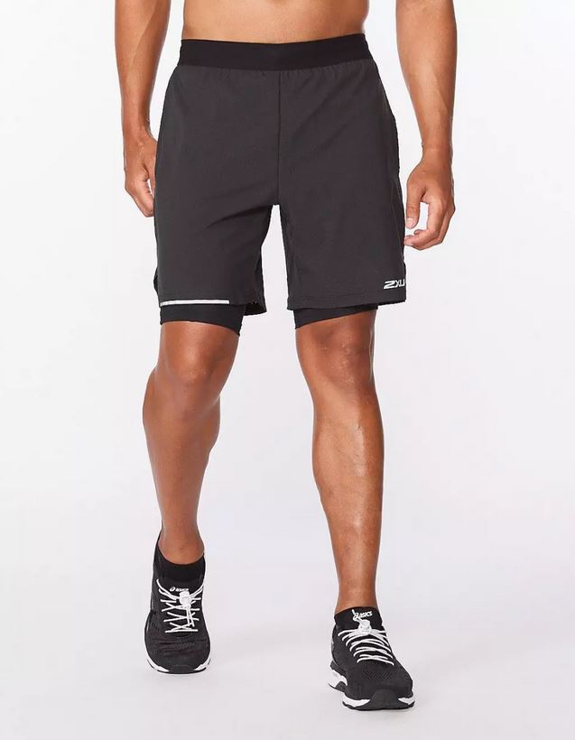 2XU Aero 2-in-1 7inch Shorts, Herren, Black/Silver Reflective