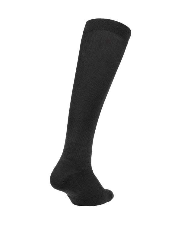 2XU Flight Compression Socks Ultra Light Cushion, Black