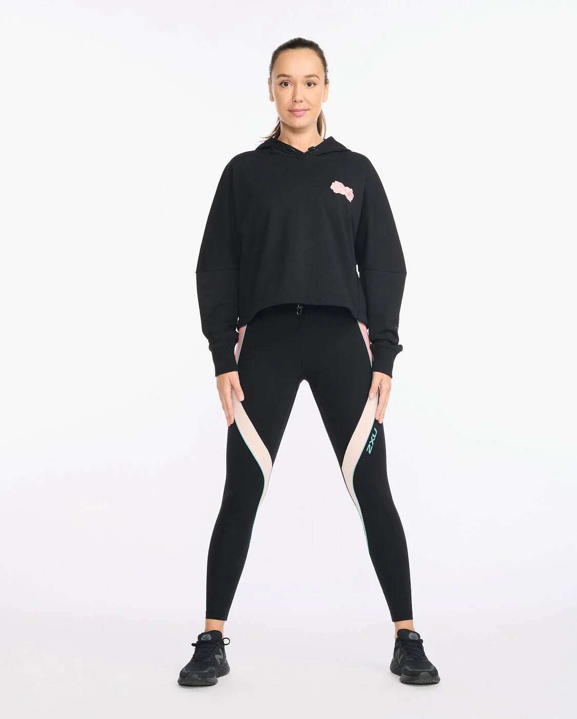 2XU Damen Form Pop Seam Hoodie, Damen, Black/Peach Whip