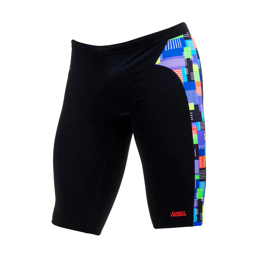 Badehose von vorne seitlich links