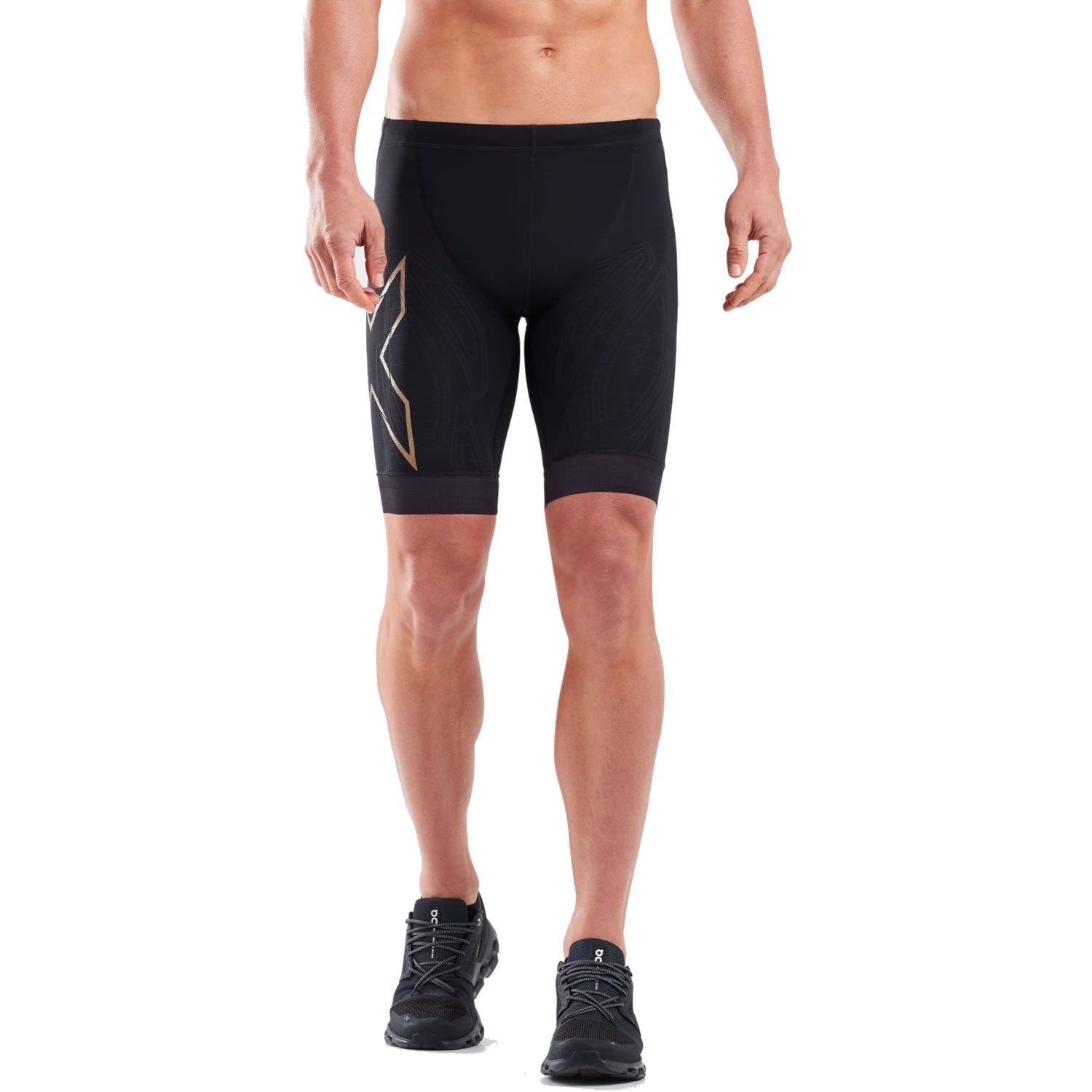 2XU Compression Tri Shorts, Herren, schwarz/gold