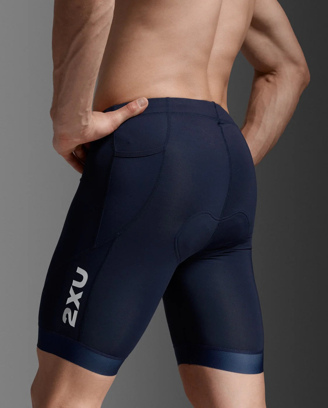 Tragebild Trishorts seitlich Detail Tasche