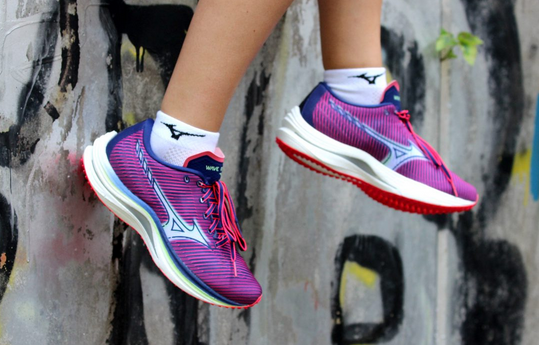 MIZUNO Wave Rebellion, Damen, pink/indigo